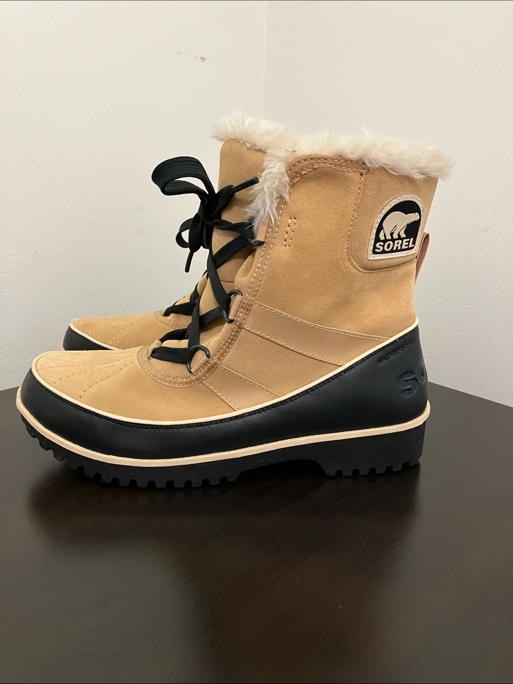 Sorel Tivoli II Tan Suede Waterproof Winter Boots - Picture 3 of 8